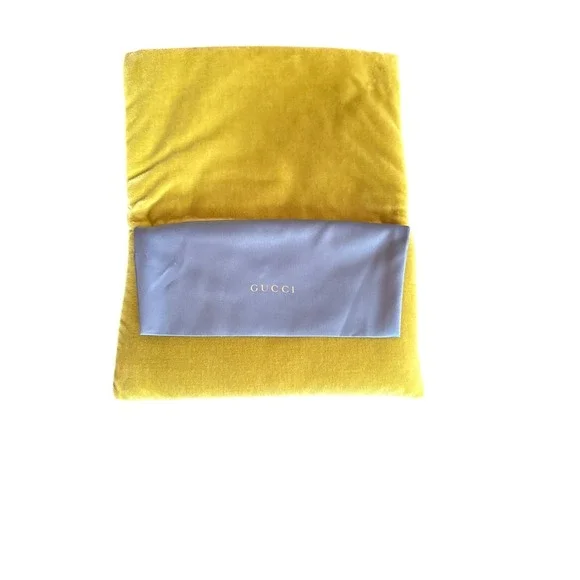 Gucci Yellow Velvet Sunglasses Pouch With Gray Interior - Picture 2 of 4